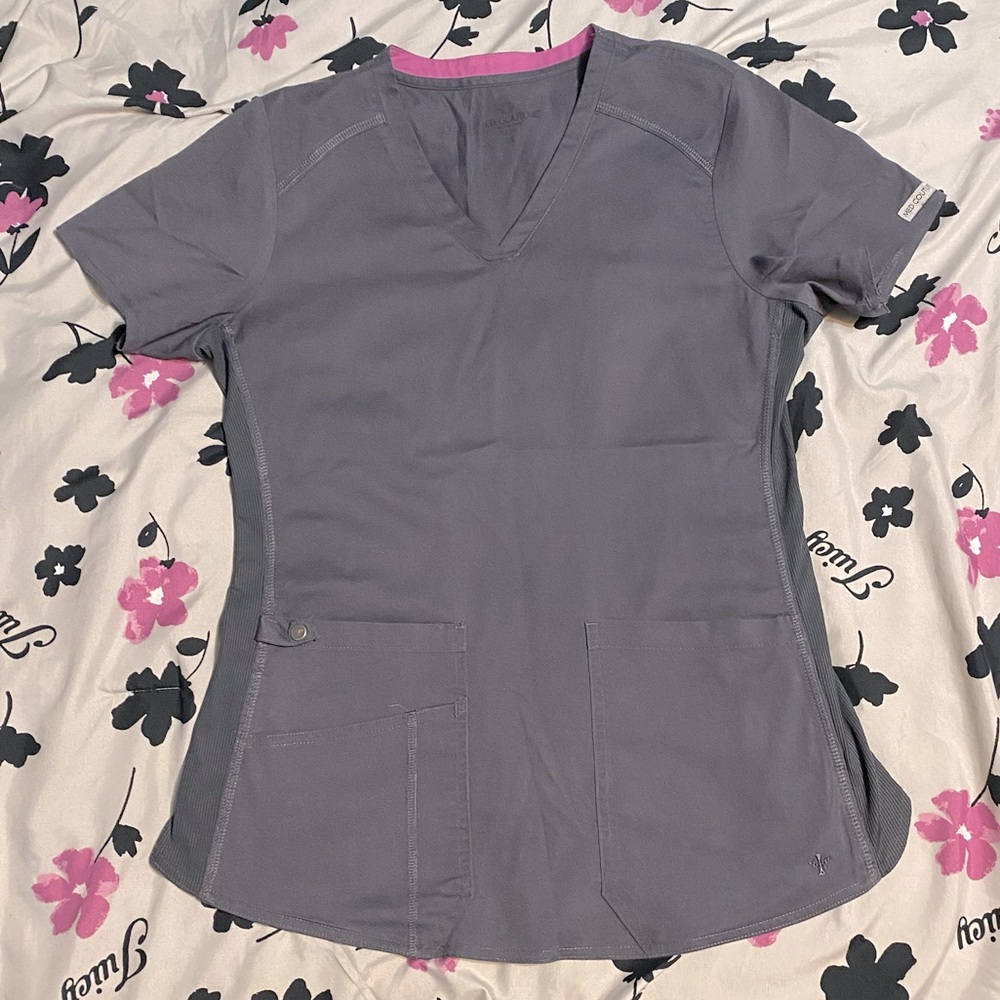 Med Couture scrub set in pewter
